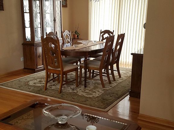 4th image of 8919 Crawford Ave