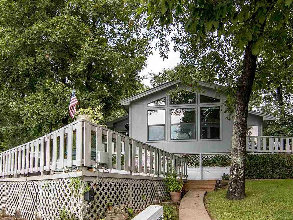 1st image of 2121 E Lake Dr