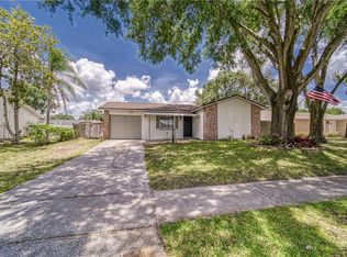 13820 Pathfinder Dr, Tampa, FL 33625