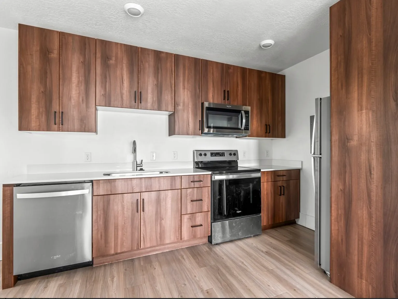 Council Crest Apartments — Photo 3