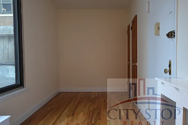 Rented by City Stop Realty | media 23
