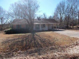 3958 Carrollton Rd, Grenada, MS 38901