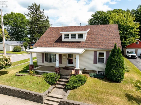 650 Vine St, Clyde, OH 43410
