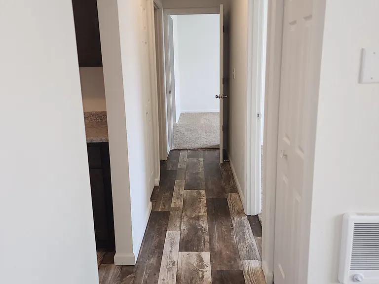 615 S Lucas Ave #1 — Photo 8