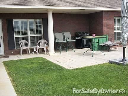5th image of 17680 Creek View Dr