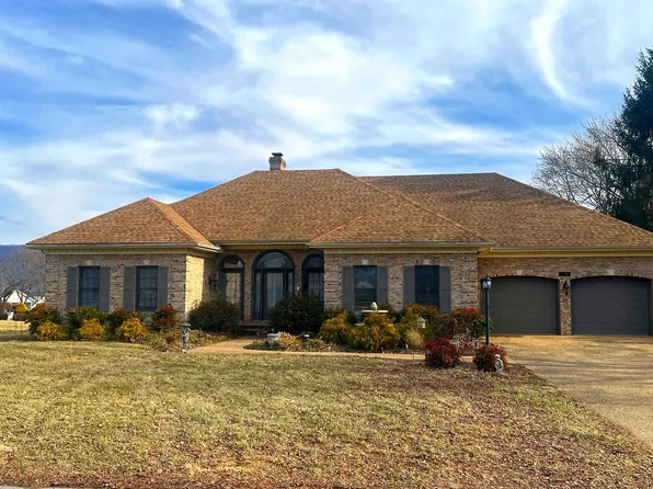 425 Eagle St, Woodstock, VA 22664