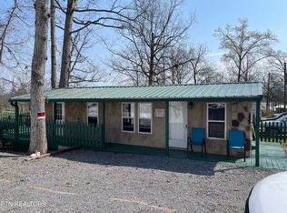 1220 Fishermans Way, Sevierville, TN 37876