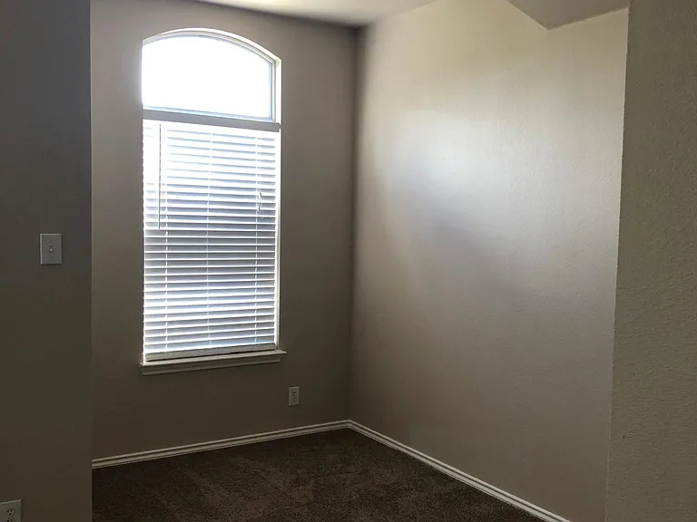 5514 Justin Cv — Photo 15
