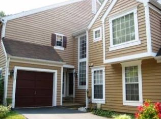 11727 Arbor Glen Way, Reston, VA 20194