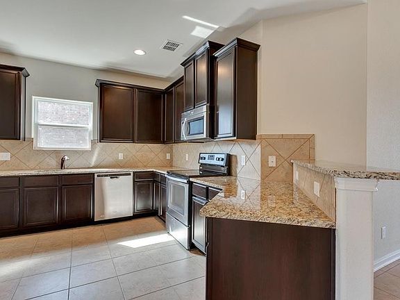 5th image of 448 Lipizzan Ln