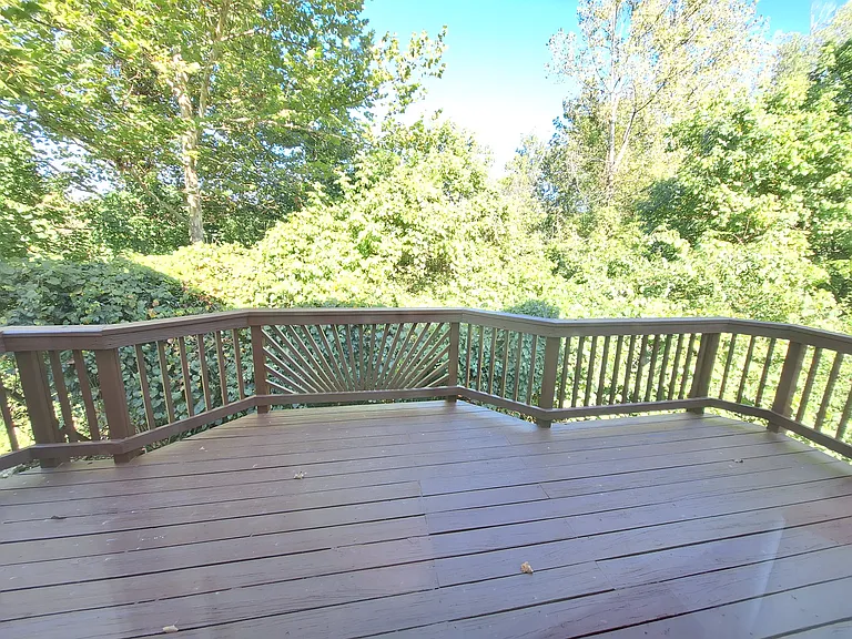 1502 Glenn Brooke Woods Cir — Photo 6