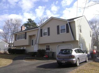 132 Hillcrest Rd, Dracut, MA 01826