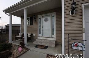 3rd image of 501 Joyce Ln