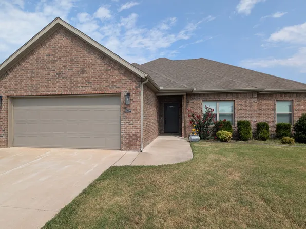 1000 Tracey Ln, Pea Ridge, AR 72751