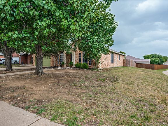 2nd image of 100 Bullava Ct