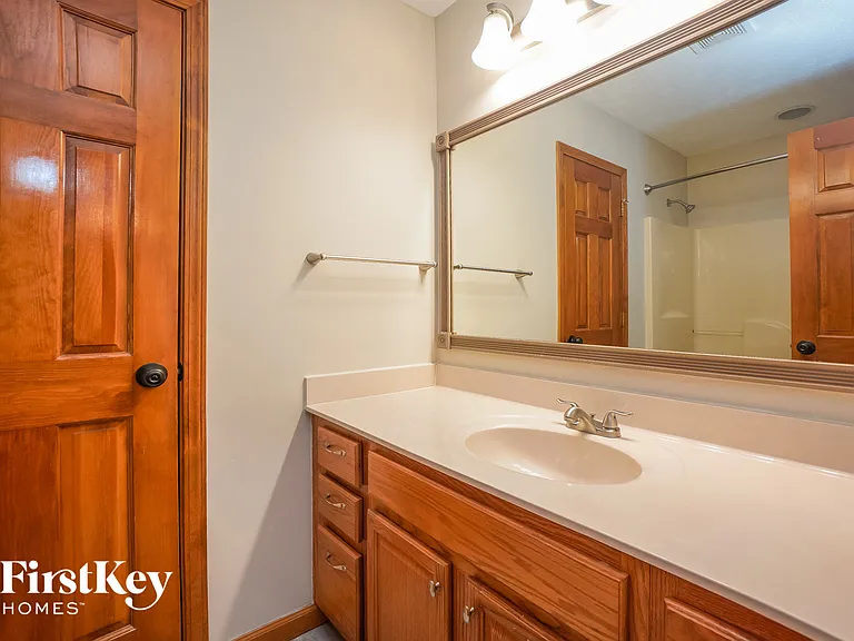 785 Hummingbird Ln — Photo 10