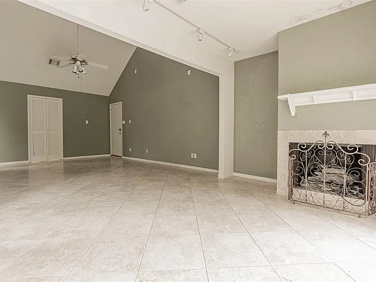 13103 Rincon Dr — Photo 15