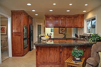 2nd image of 8545 Oakwood Ct