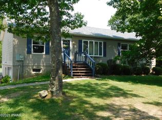 109 Mimuss Ln, Matamoras, PA 18336