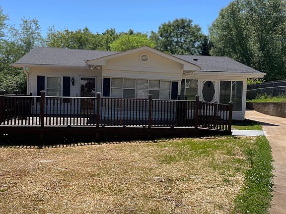 2nd image of 1078 Braselton Hwy