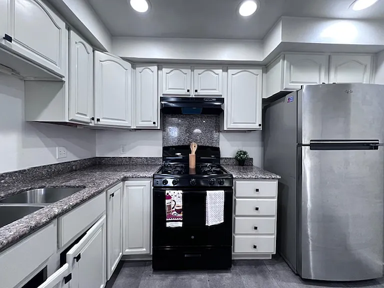 731 Willow St — Photo 14