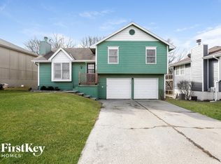 415 NW 72nd Ter, Kansas City, MO 64118