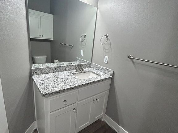 3rd image of 2602 N Ward Dr