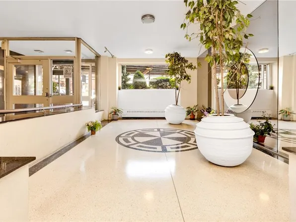 1075 Sheepshead Bay Road image 3 of 23