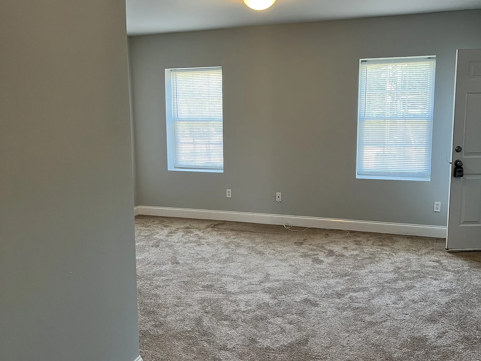 2367 Cascade Rd Unit G27 - 1 — Photo 2
