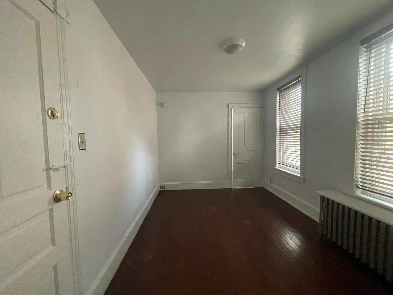 46 W Mount Airy Ave — Photo 4