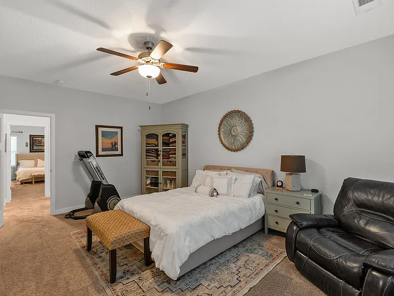 4772 Kilby Dr — Photo 27
