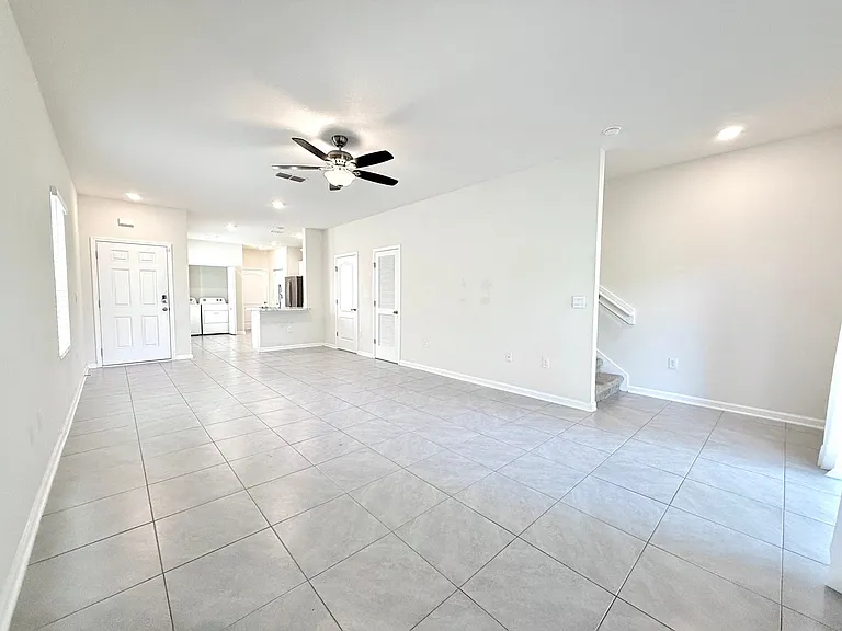7670 Legacy Trl — Photo 10
