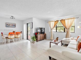 Hollywood Parc Condominiu, Hollywood, FL 33021
