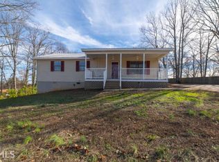 3958 Parks Rd, Flowery Branch, GA 30542