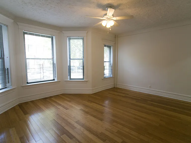 Dining/Living room
