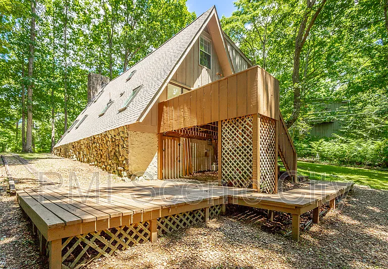 1602 Rustic Homes Ln — Photo 54