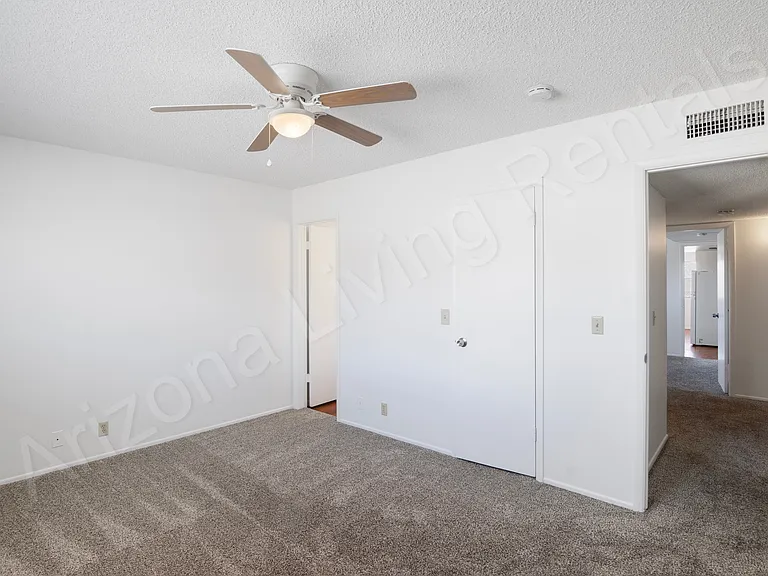3431 Truckee Dr — Photo 11
