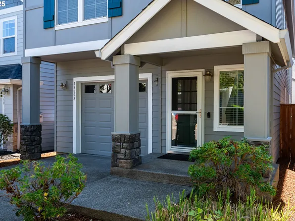 13398 SW Macbeth Dr, King City, OR 97224