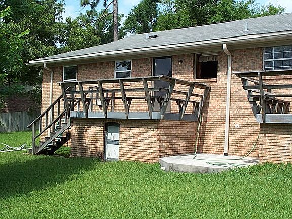 2nd image of 4905 Yacht Harbor Cir #4905