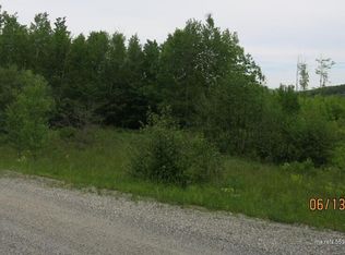 8 Overlook Dr, Milford, ME 04461