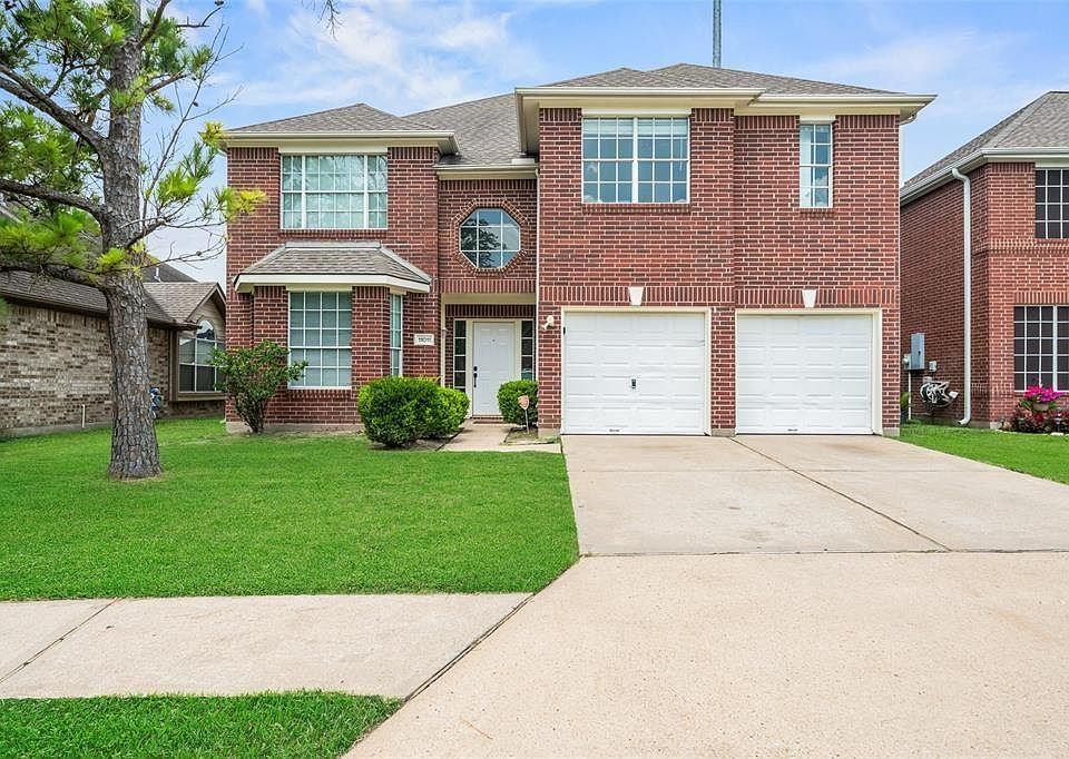 1st image of 11011 Hunting Path Ct