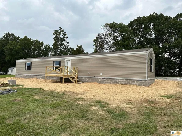 338 Royal Oaks Dr, Columbia, KY 42728