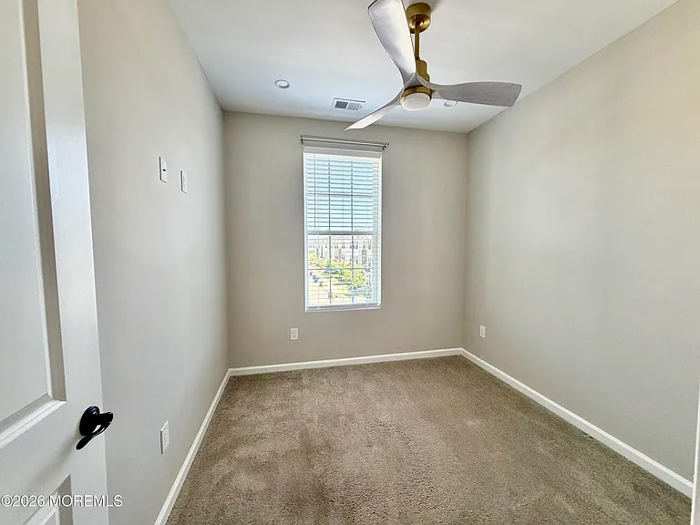 305 Spirit Way — Photo 28