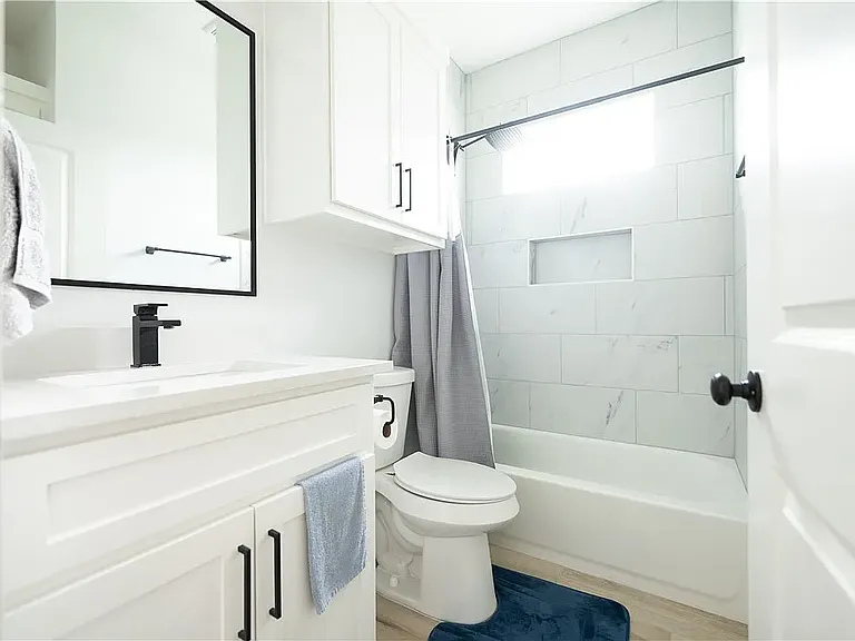 7721 Nadia Dr — Photo 16