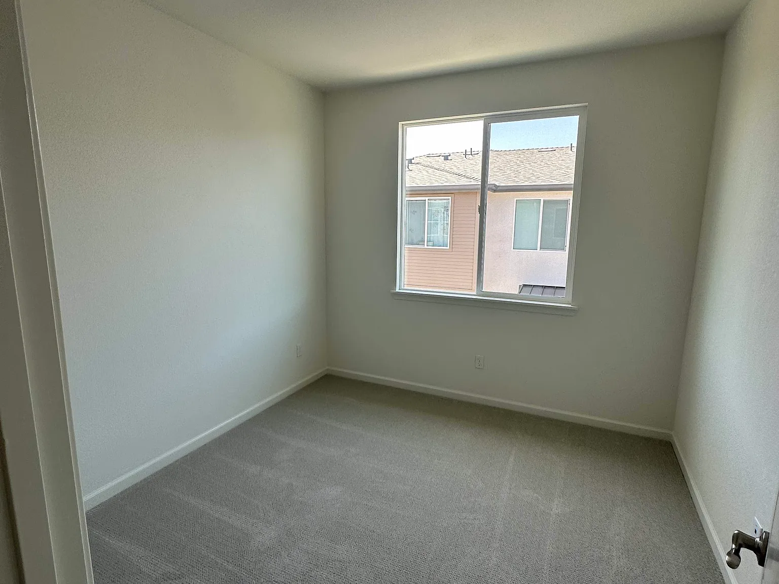 29705 Mission Blvd — Photo 4