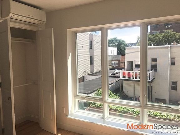 4th image of 2616 21st St #3
