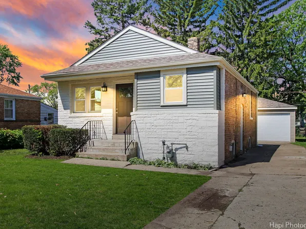 1126 N Butrick St, Waukegan, IL 60085