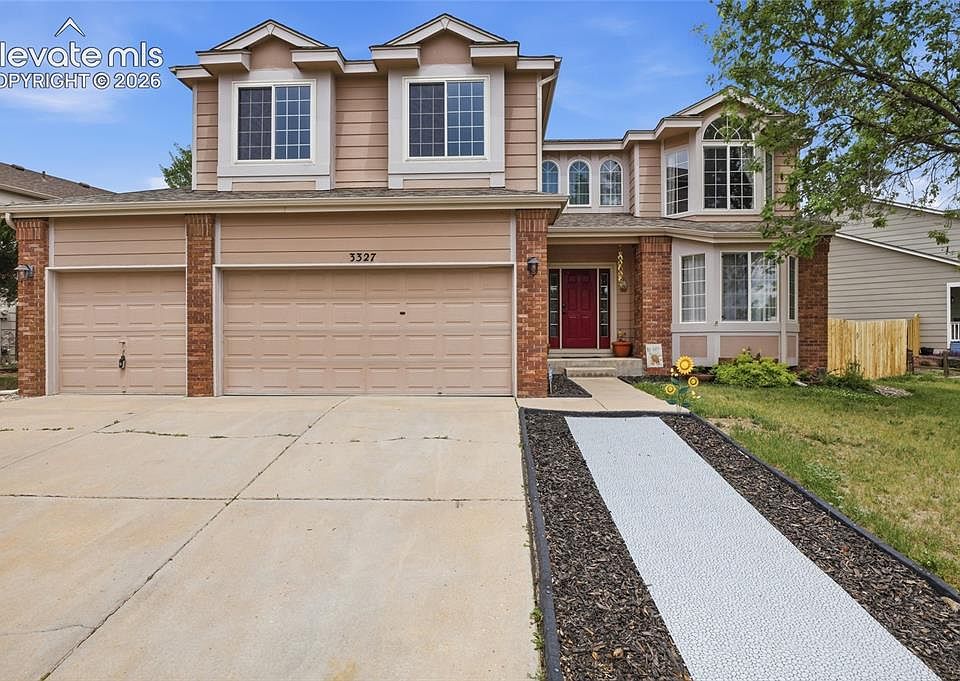 1st image of 3327 Macgregor Dr