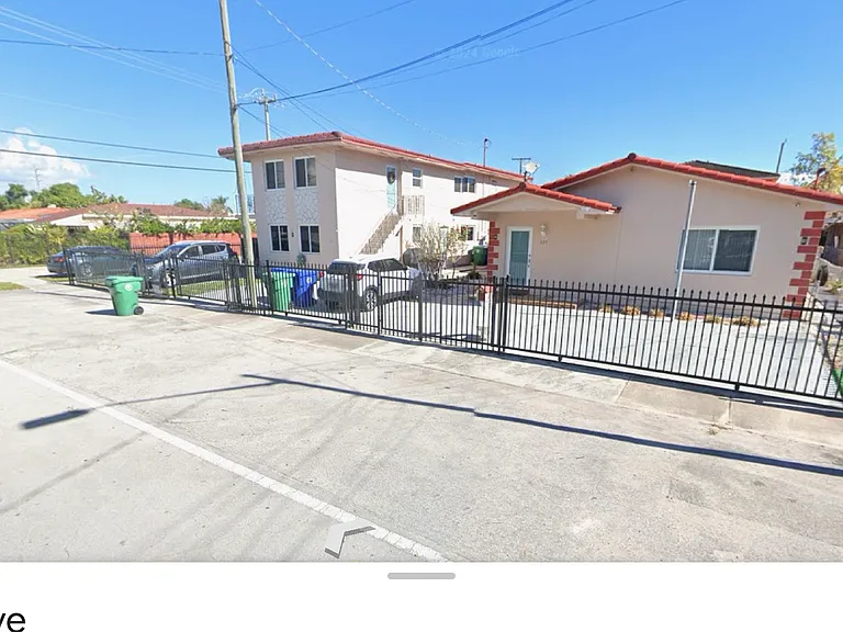 821 NW 23rd Ave — Photo 11