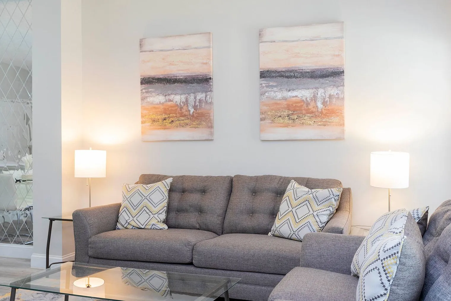 3 bed, 2.0 bath, 1399 sqft, $3,284 — Photo 2